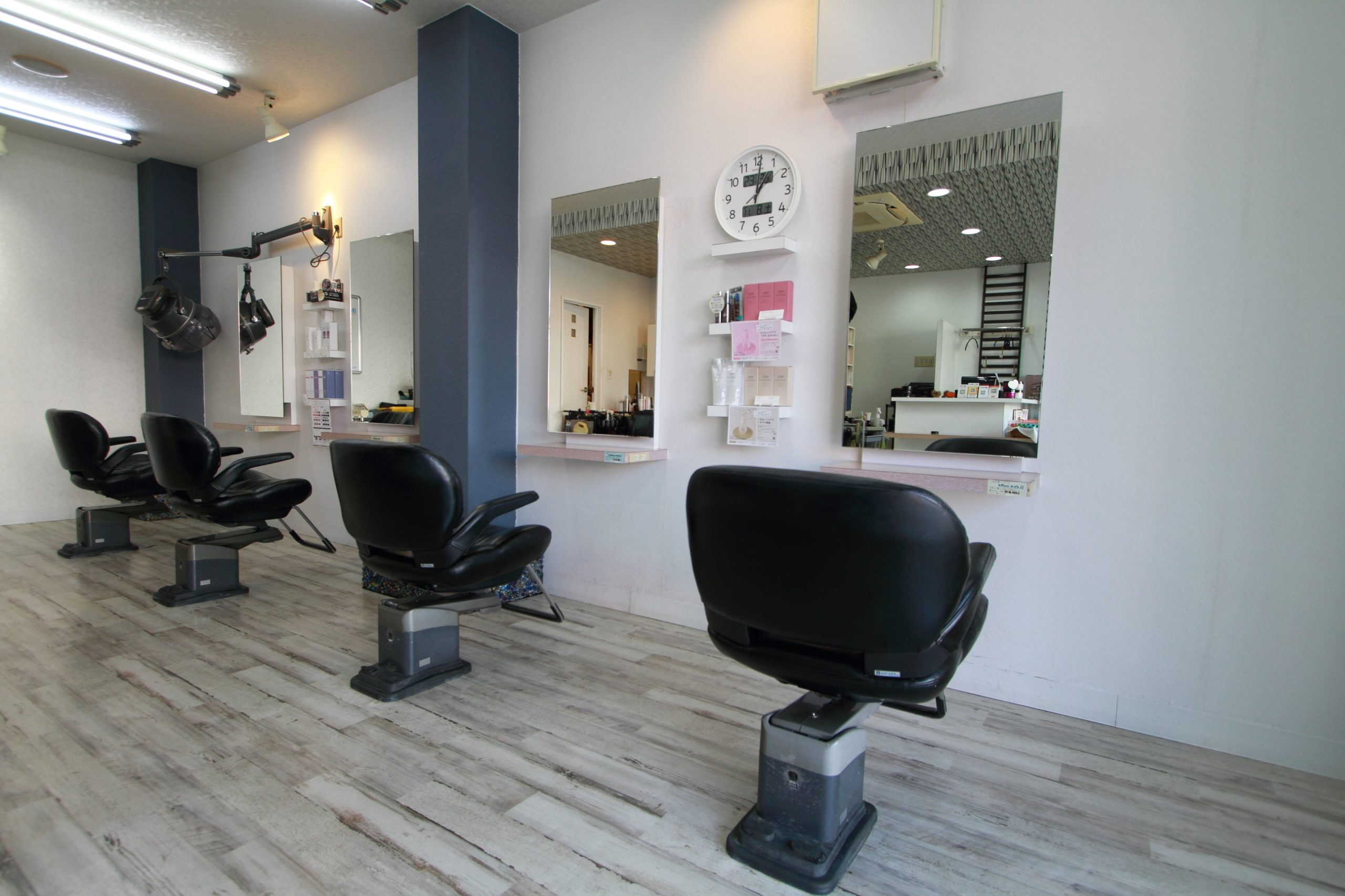 Zero salon background